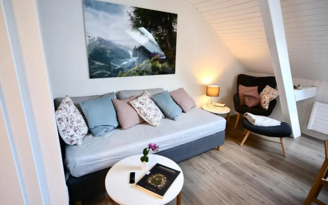 ALP APARTMENTS with self check-in