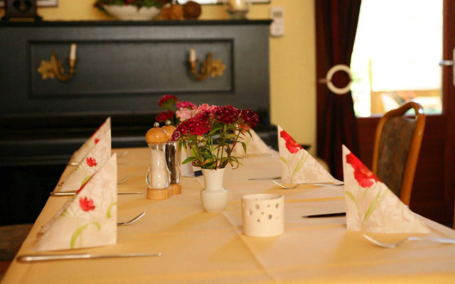 Land-gut-Hotel Hotel & Restaurant Schlei-Liesel