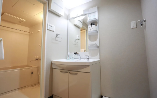 The Base Sakaihigashi Apartment Hotel