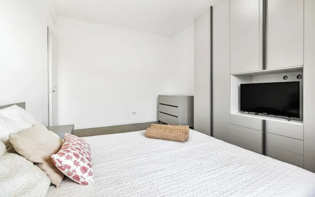 Alessia's Flat - Caroli