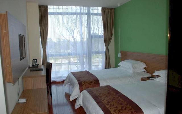 Motel 268 Business Hotel