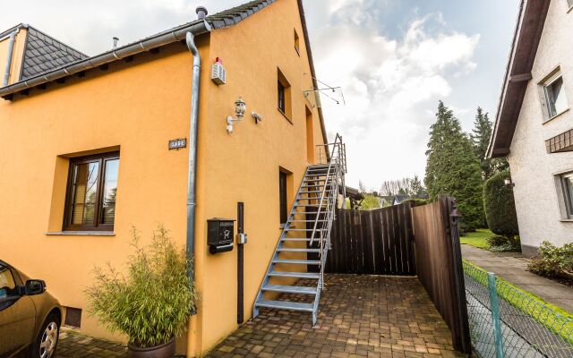 Отель Wohnzeit Köln Apartment Германия, Кёльн - отзывы, цены и фото номеров - забронировать отель Wohnzeit Köln Apartment онлайн вид на фасад