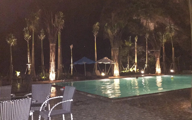 Heritage By Night Hotel