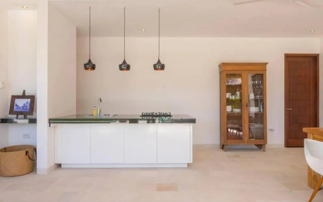 Villa Hidden Pearl, with private cook and pool