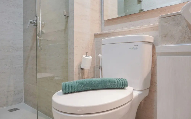 Fancy And Nice 1Br At Gold Coast Apartment
