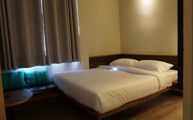 Sri Isan Hotel