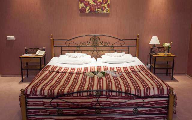 Hotel Cherkasy Palace