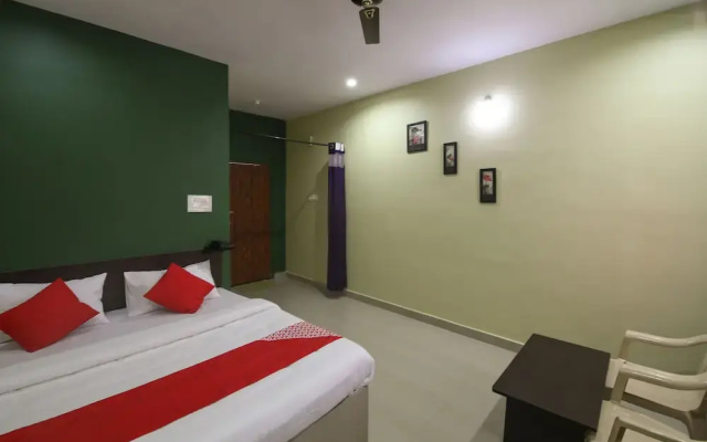 Oyo 18969 H3 Rooms