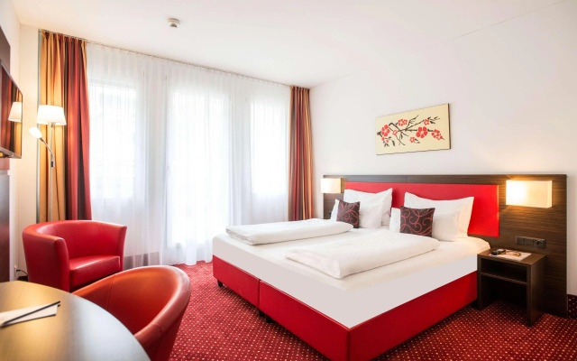 Отель Plaza Inn Amedia Wien