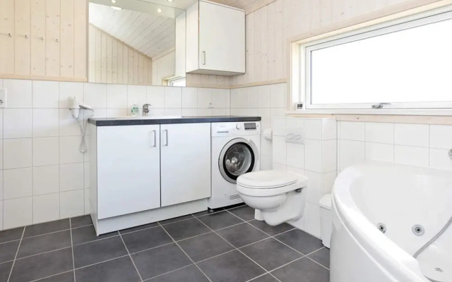 5 Star Holiday Home in Grossenbrode