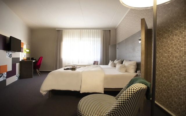 Отель Pentahotel Reading