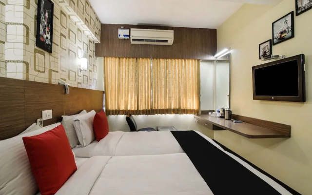 Oyo 11563 Shiva Grand Inn