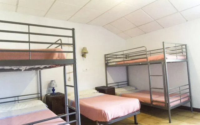 Arena Surf Hotel