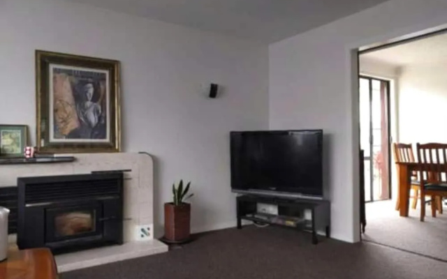 Airport Silver Fern Accommodation
