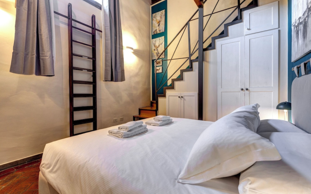 Agnese Apartment by Mamo Florence