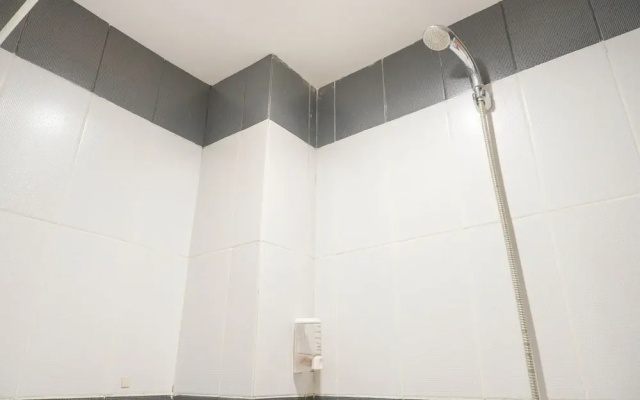 Combine 2Br At Cinere Bellevue Suites Apartment