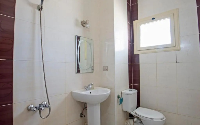 Two bedroom apartment with pool Nour Plaza F31