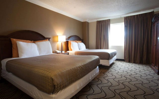 Jack London Inn