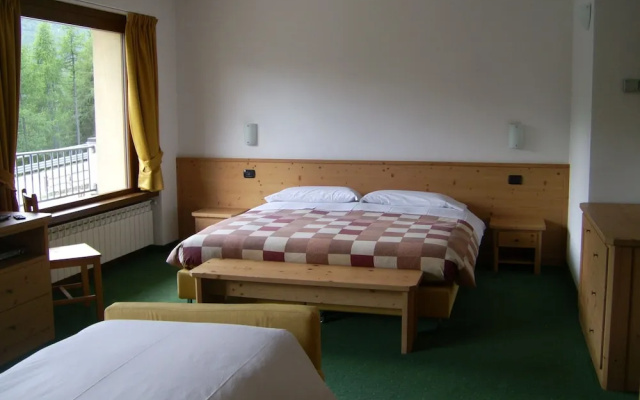 Hotel Li Arnoga