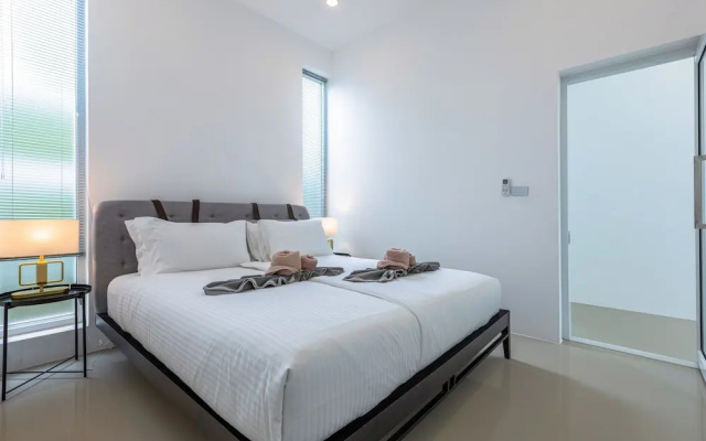Modern 4 Bedroom Pool Villa PMK-A6