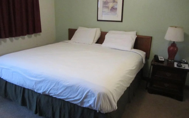 Budget INN