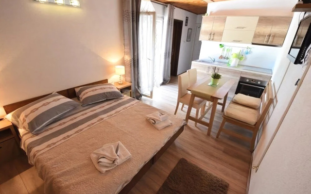 Apartments Carev
