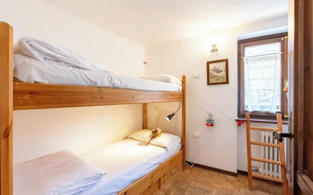 Graceful Apartment In Courmayeur