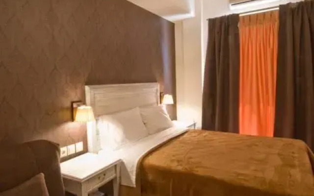 Fotis Rooms