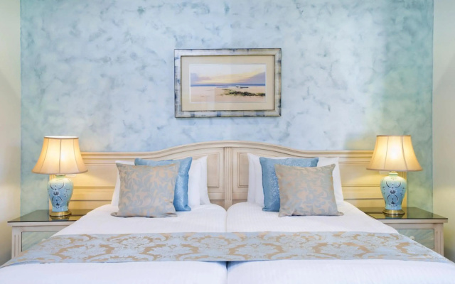 El Oceano Beach Hotel