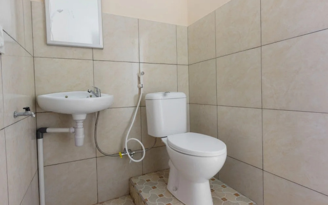 OYO 3024 Hotel Kebon Manis