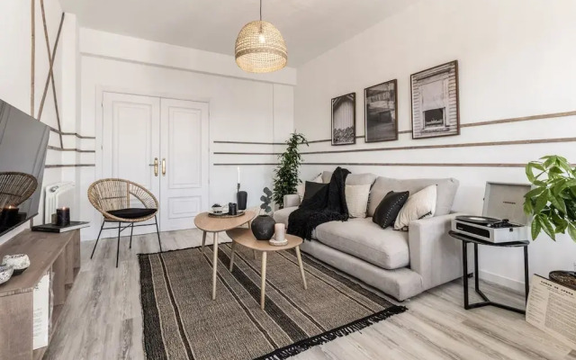 Ariege - 3 Bedrooms and Office in Trafalgar