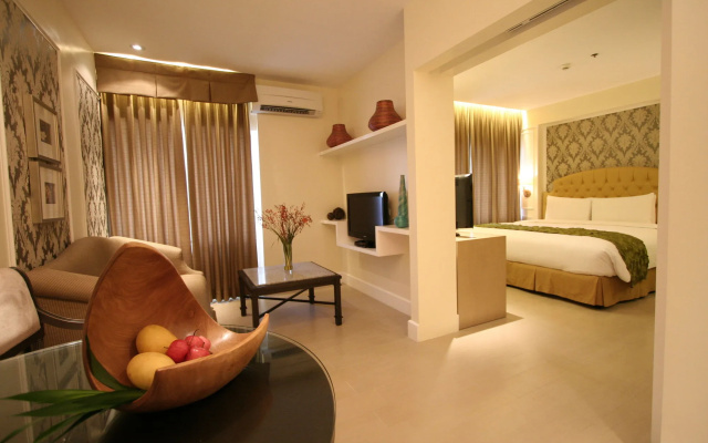 Hotel St Ellis