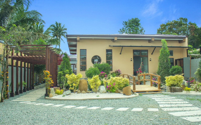 Zen Garden Hotel