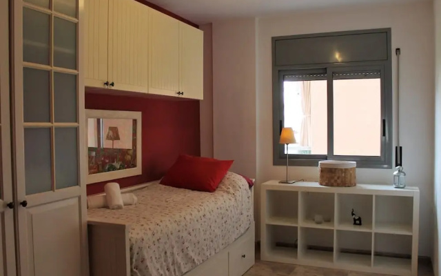 Suitur beach apartment with pool