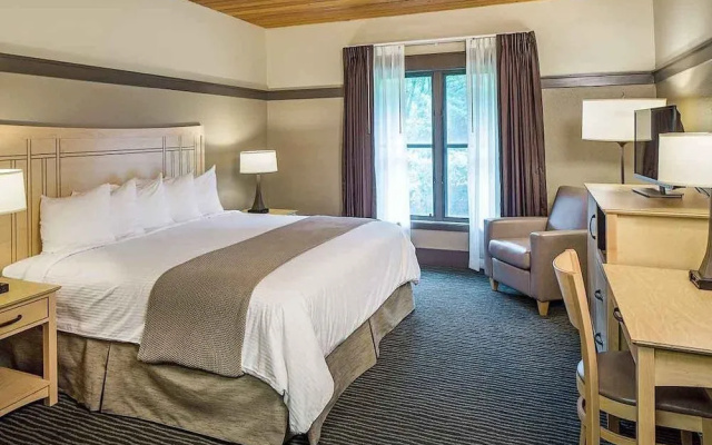 Lied Lodge & Conference Center