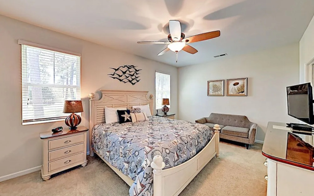 Cloisters - 4 Br Home