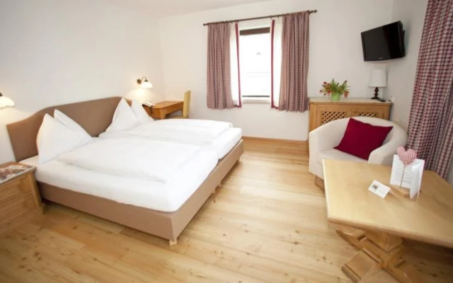 Hotel Pension Theresia