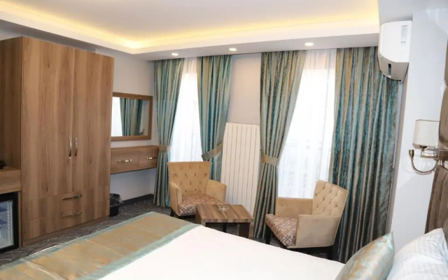 Grand Kavi Hotel