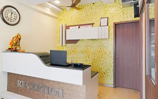 OYO 29634 Hotel Navalai Pride