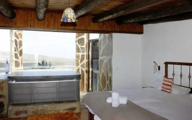 Villa in San Bartolome - 104385 by MO Rentals