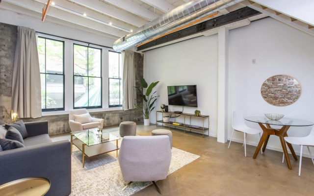 Luxury Loft Available Month to Month!