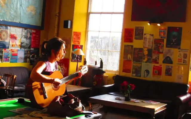 Castle Rock Hostel- Adult Only