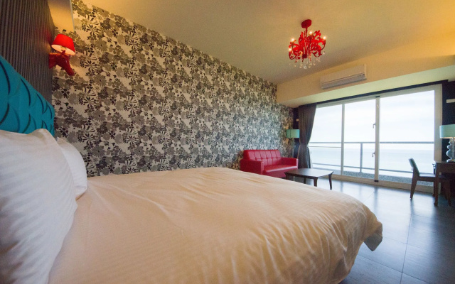 White Spray B&B