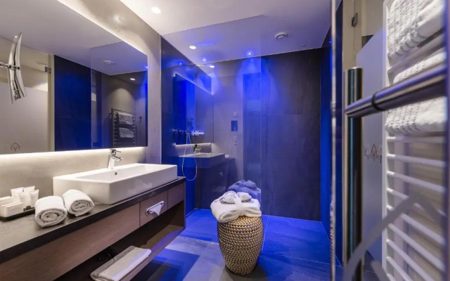 FAYN garden retreat hotel