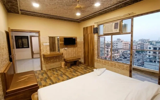 Chhabra Hotel Kanpur