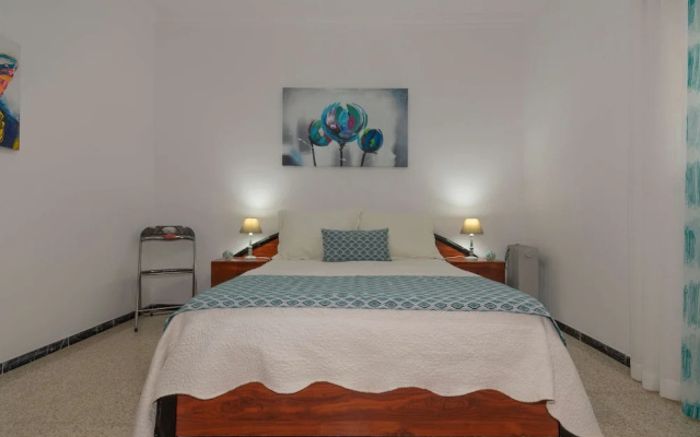 Casa de Vacaciones con Piscina Compartida I