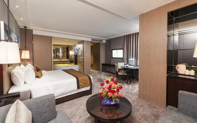 Phoenix Valley Holiday Hotel