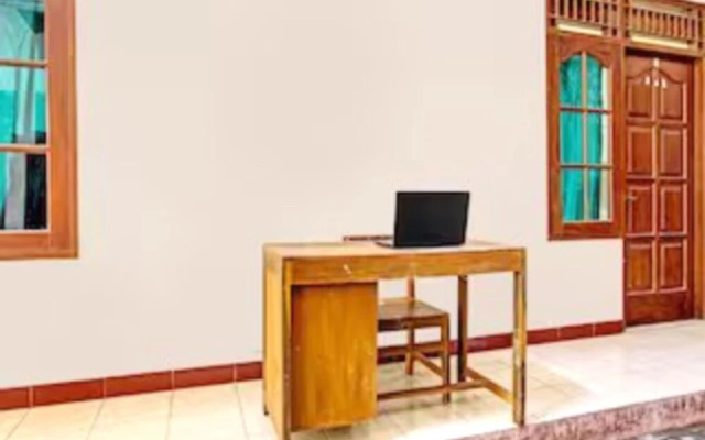 Hotel O Puri Kasih Guest House Syariah