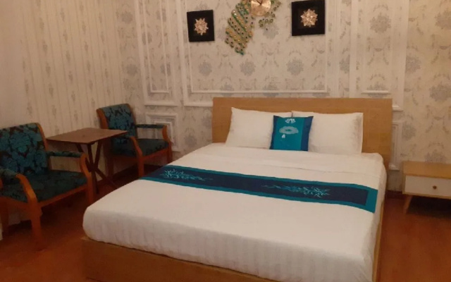 Cat Khanh Hotel