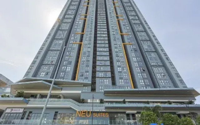 Luxury Loft at Neu Suites Ampang by HCK